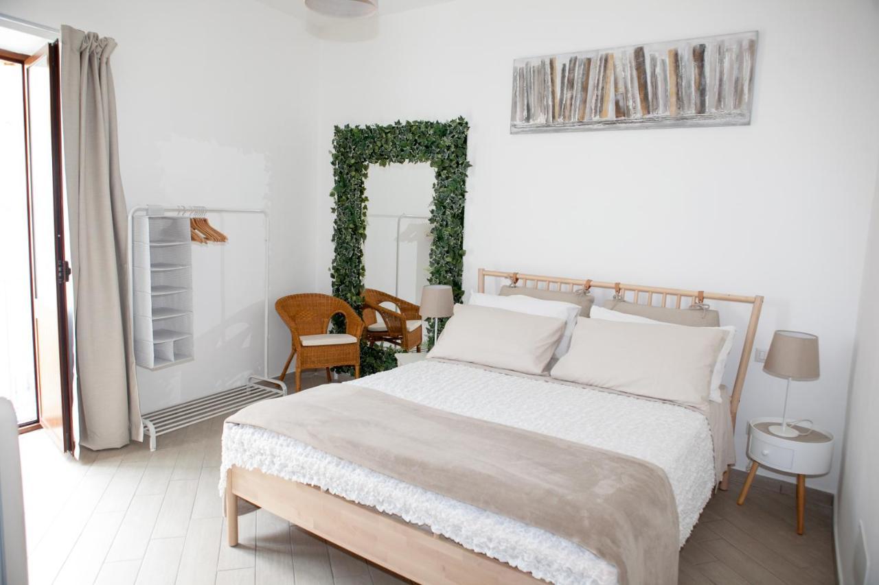Vicolo 8 Bed and Breakfast Sorrento Exteriör bild